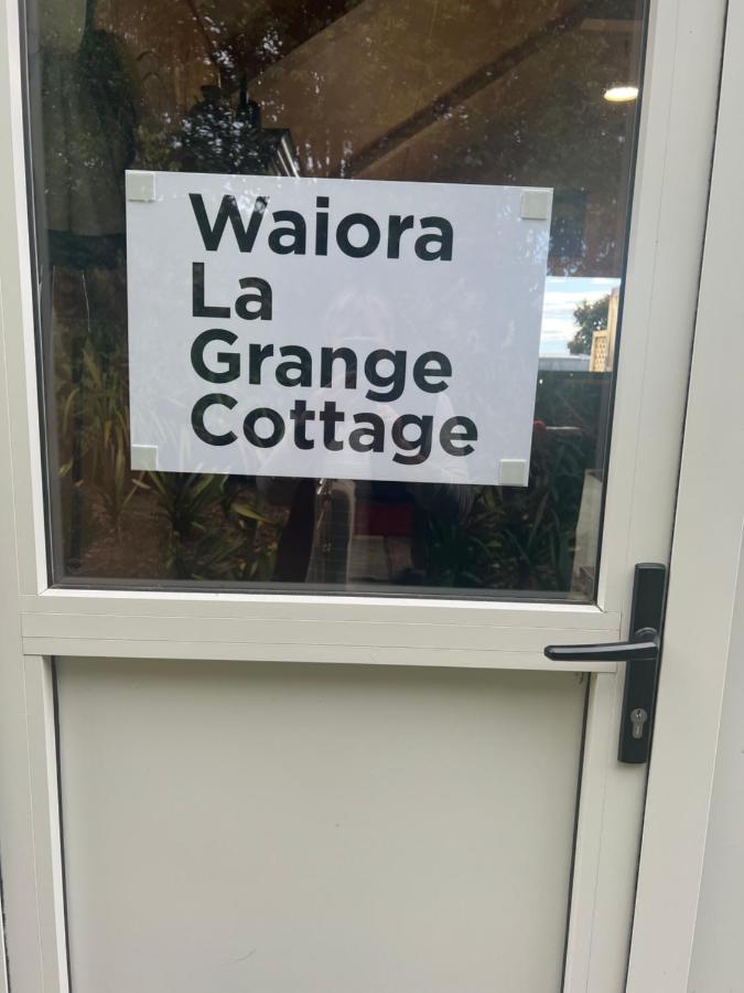 Waiora La Grange Cottage Otaki Exterior foto